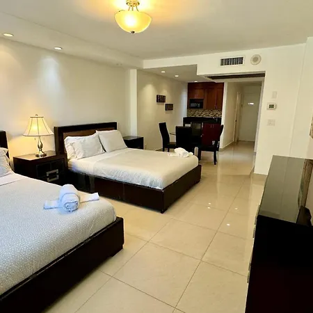 Sunny Isles Condo Resort Miami Beach Exterior photo