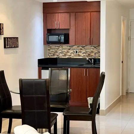 Sunny Isles Condo Resort Miami Beach Exterior photo